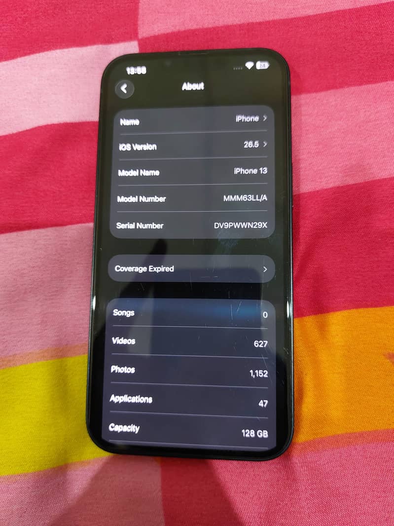 Apple iPhone 13 4