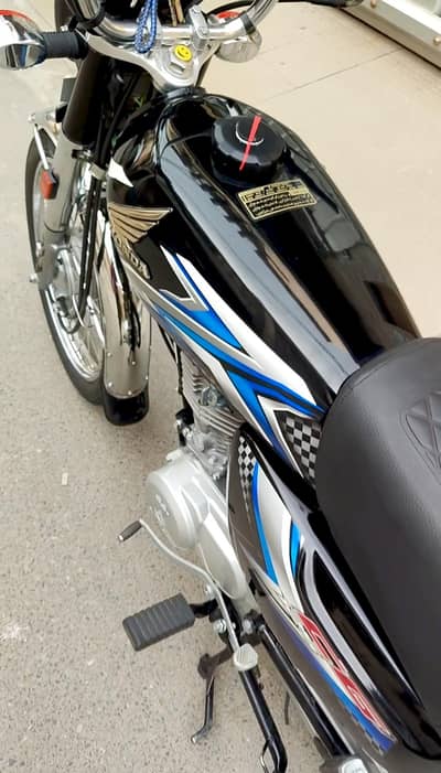 Honda CG 125 2025 Black LusSsh Febulus Gift For Honda Lovers!