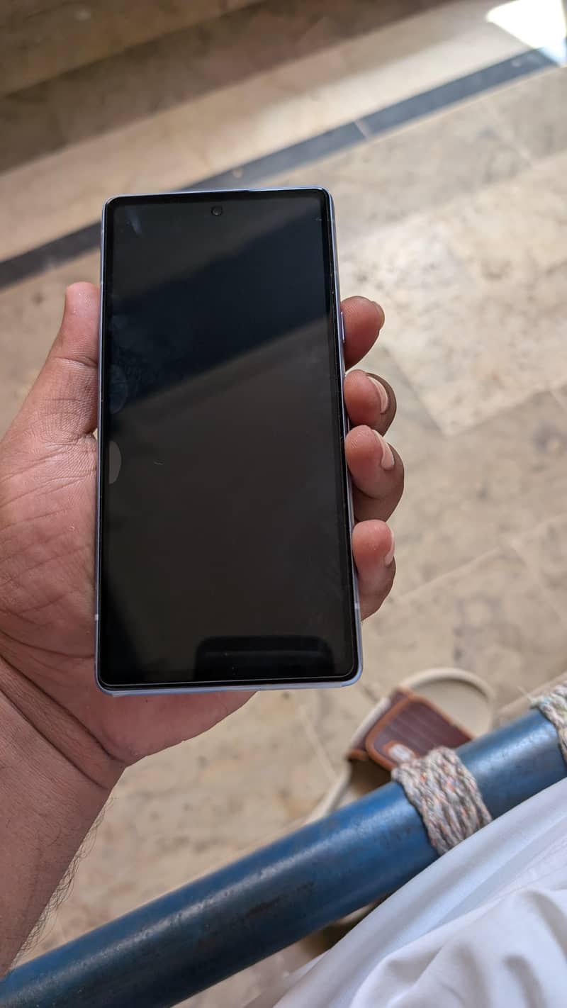 Google Pixel 7a 5