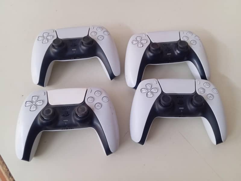 Playstation 5 controller 0