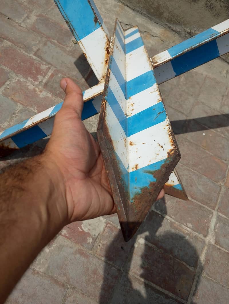 security barrier 1