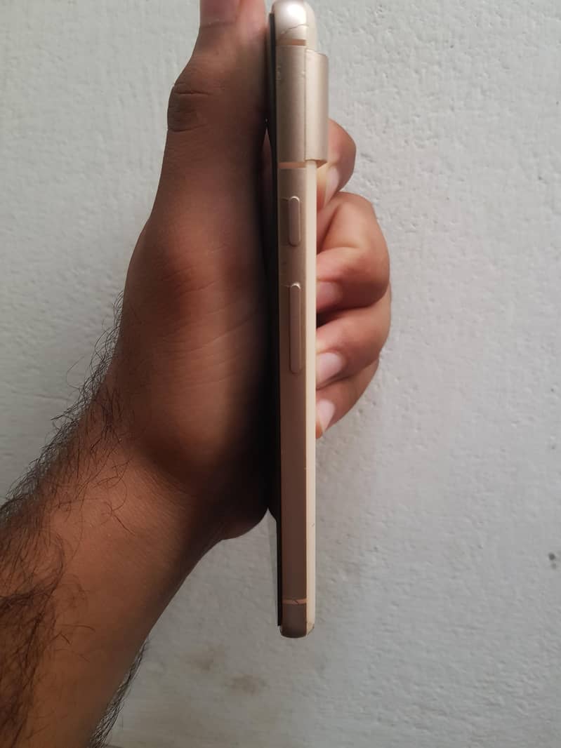 Google Pixel 8 3