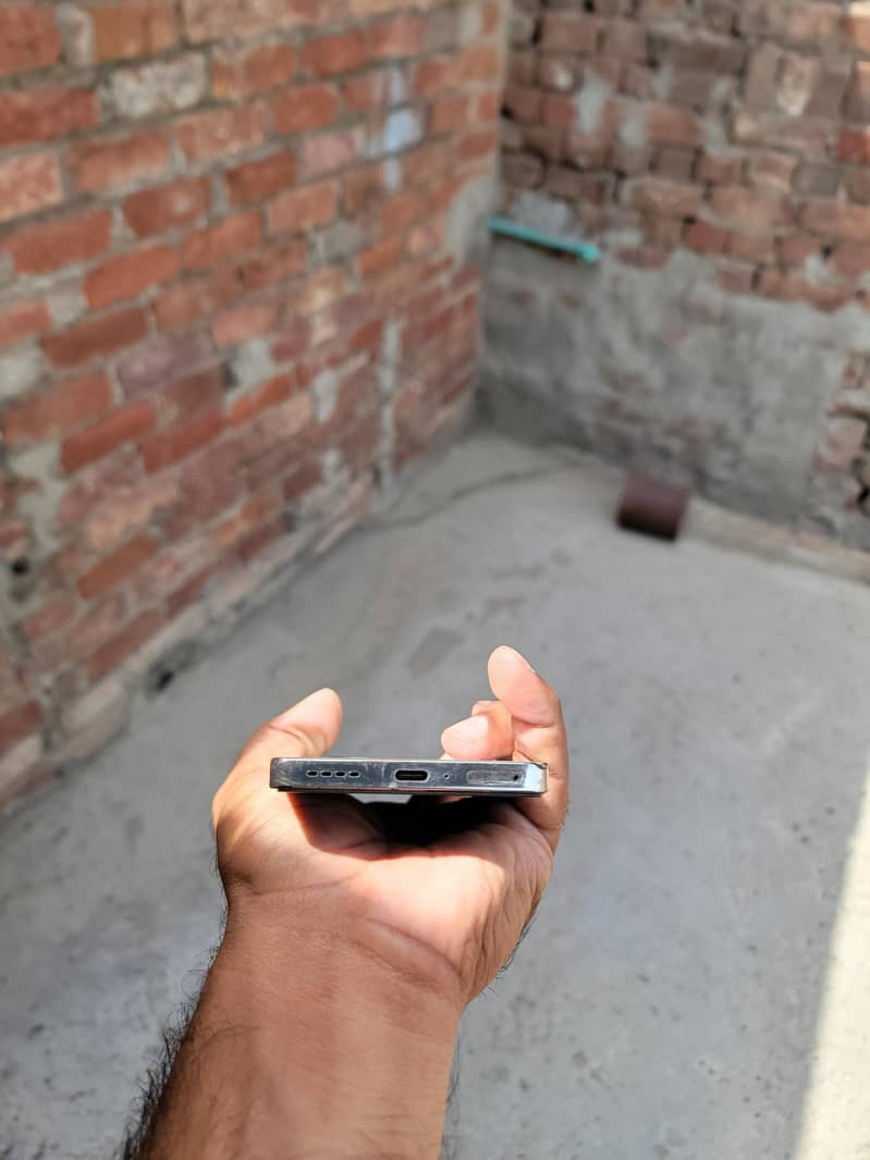Infinix Note 40 2