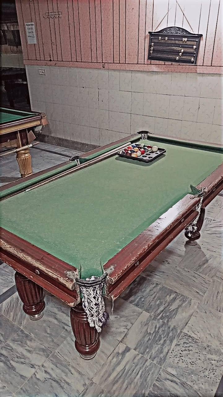 snooker table 1
