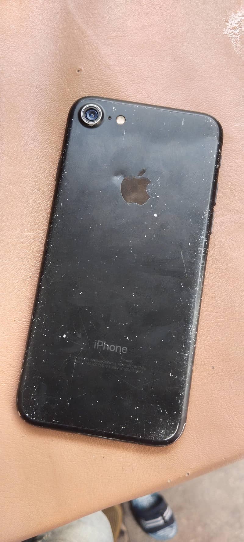 Apple iPhone 7 3