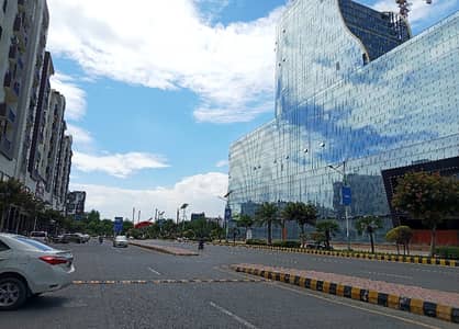 A 6 Kanal Commercial Plot Located In Gulberg Greens Is Available For sale