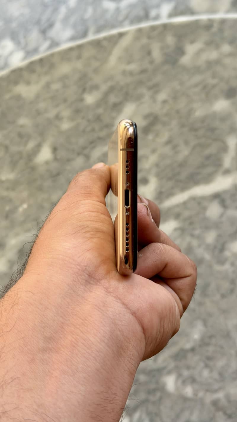 Iphone Xs 3