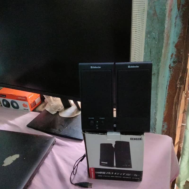 computer mobile laptop speaker 2