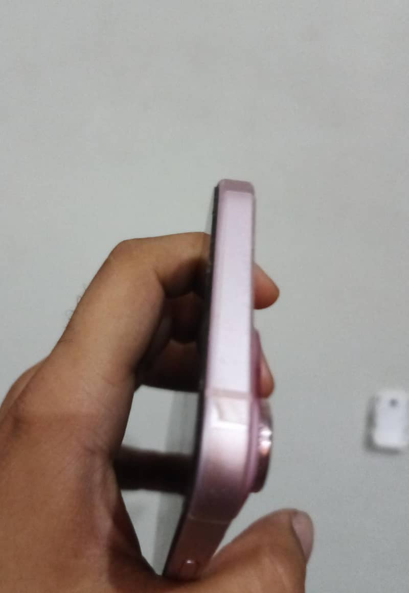 Iphone 15 2