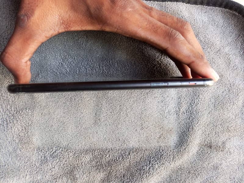 Apple iPhone 7 Plus 7