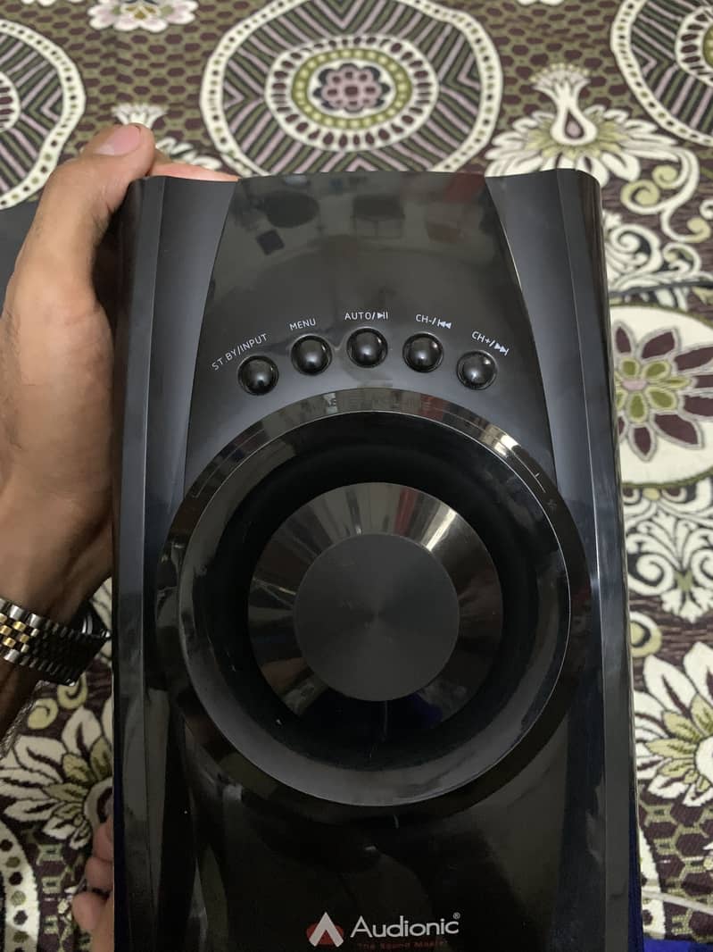Audionic maga40 6