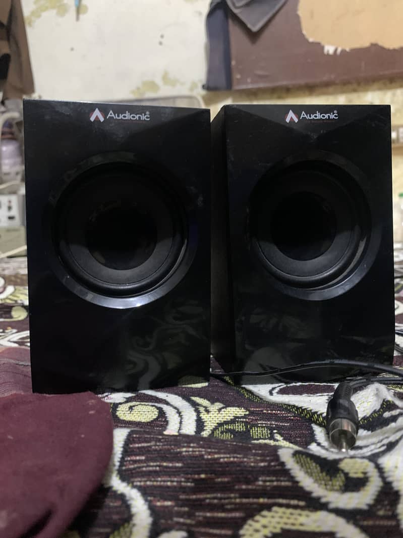Audionic maga40 7