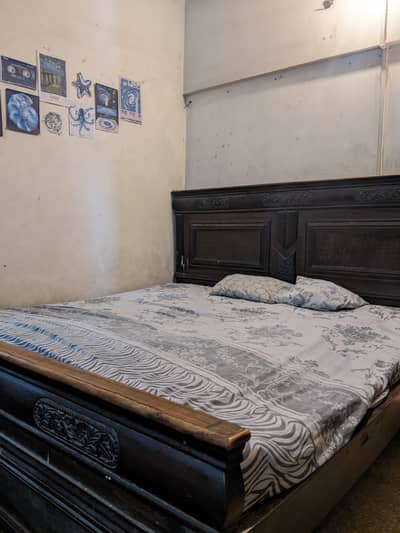 Wooden Bed King Size
