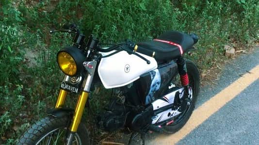 CD 70 Converted to Cafe Racer