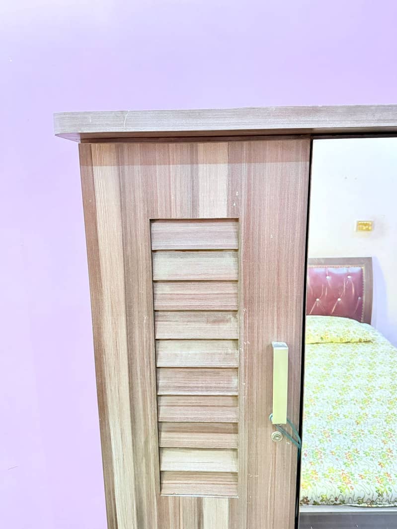 Bedset with dressing table 2