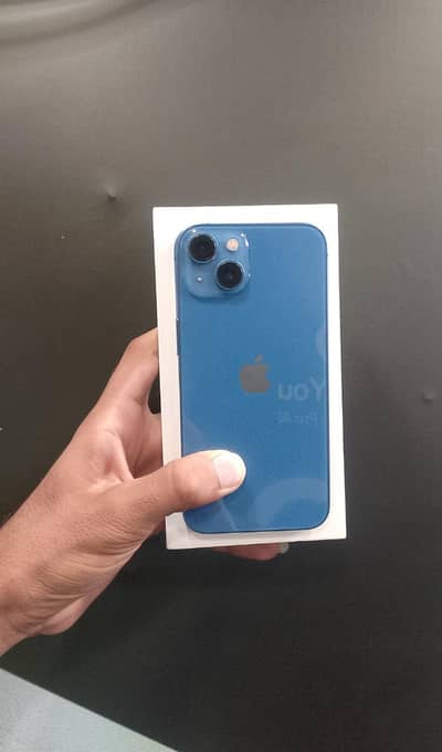 Apple iPhone 13