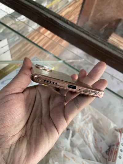 Vivo V40e