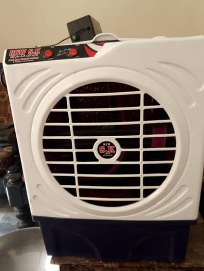 Air cooler sirf 1 month use hoa ha Naya hi ha