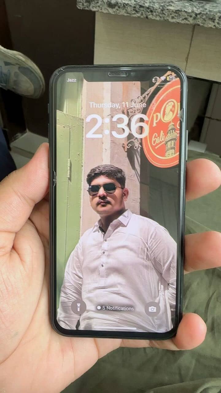 Apple iPhone X 0