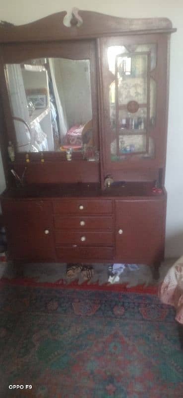dresser