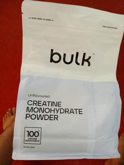 protein powder and creatine