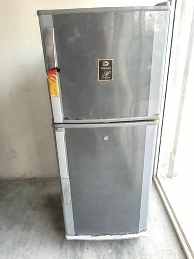 Dawlance medium size fridge all oky/0321/080/77/77/