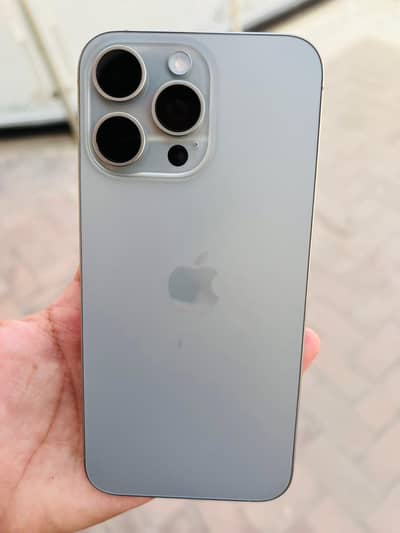Apple iPhone 15 Pro Max