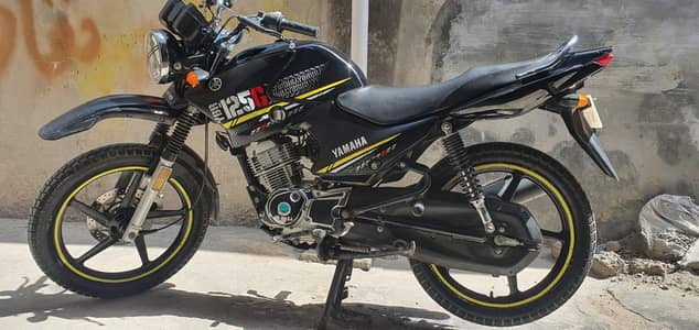 yamaha YBR G