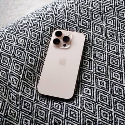 Apple iPhone 16 Pro