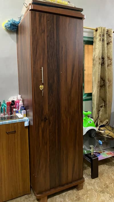 2 almost new cupboards for sale (3 separate doors)