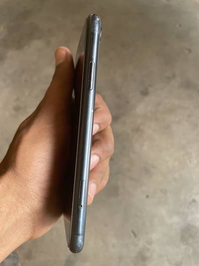 Apple iPhone XR