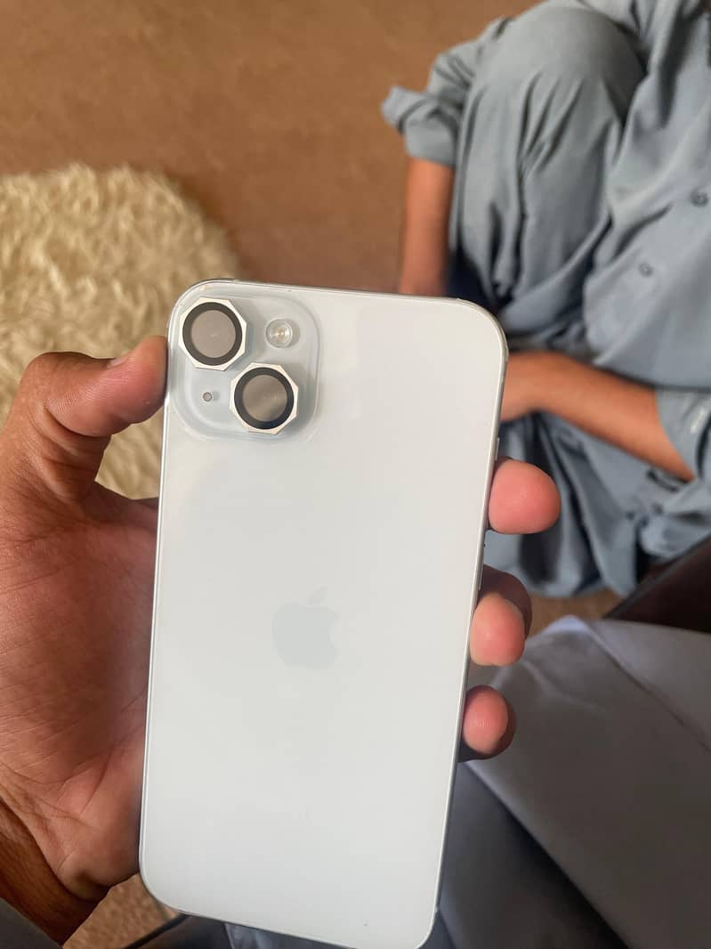 Apple iPhone 15 plus 7