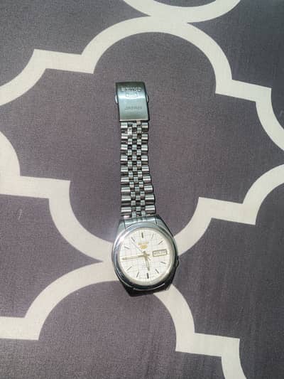Seiko 5 Day-Date White Checkered Dial