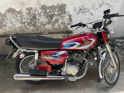 125 cg 21/22 model