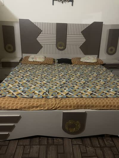 Bedroom set