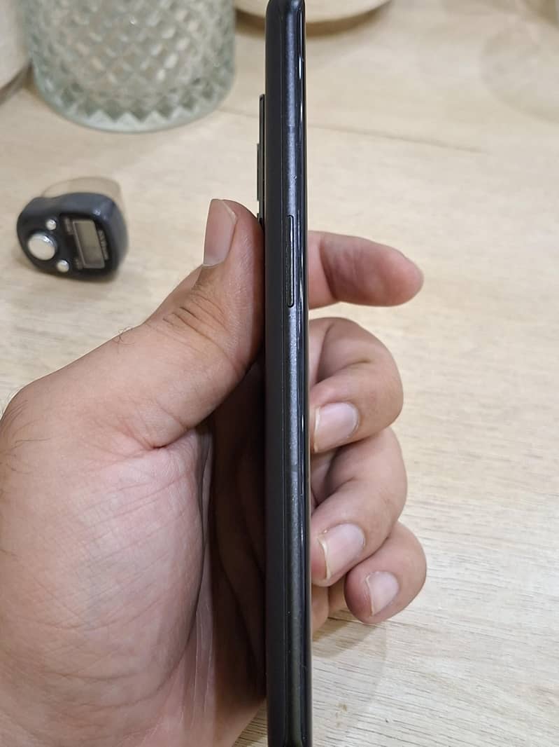 One Plus 10 Pro 7