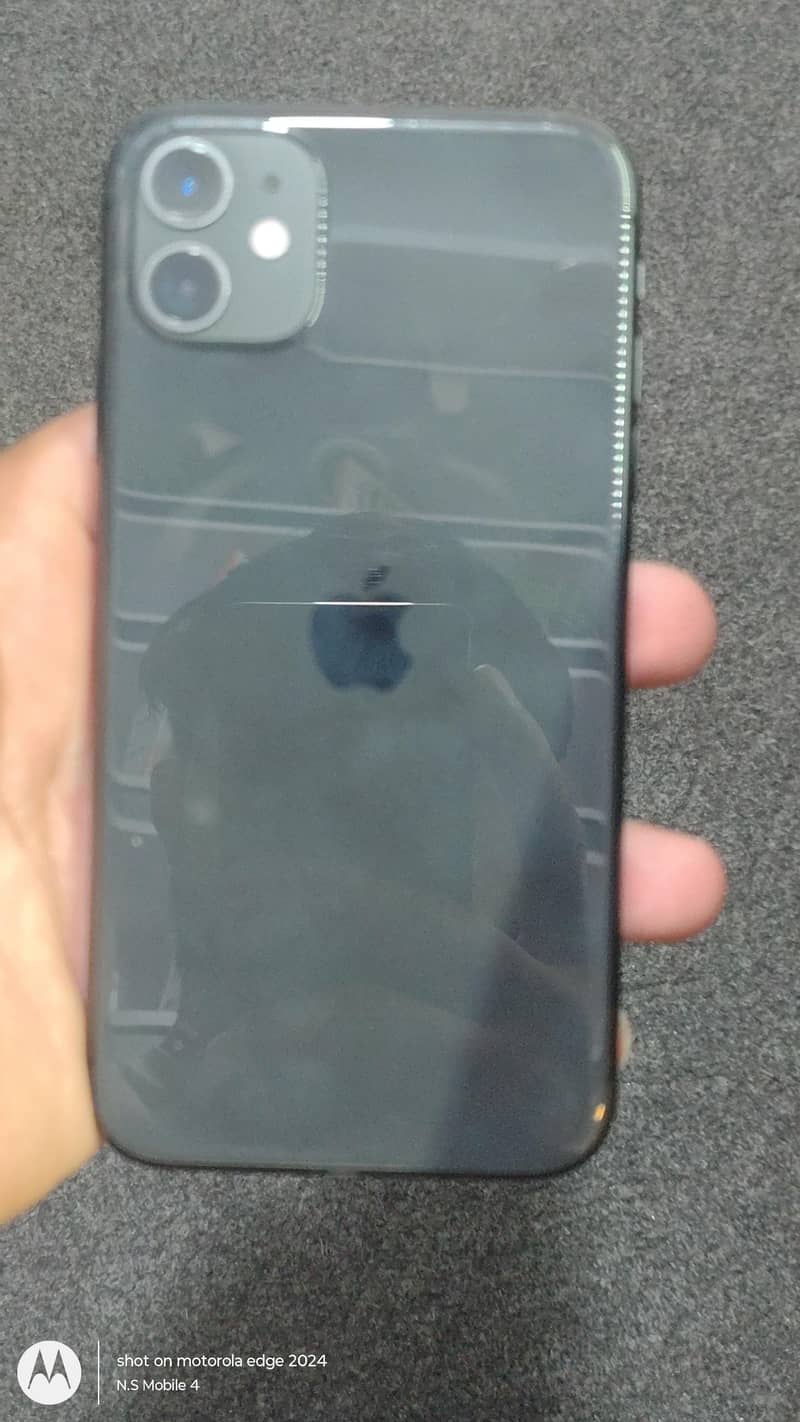 Apple iPhone 11 0