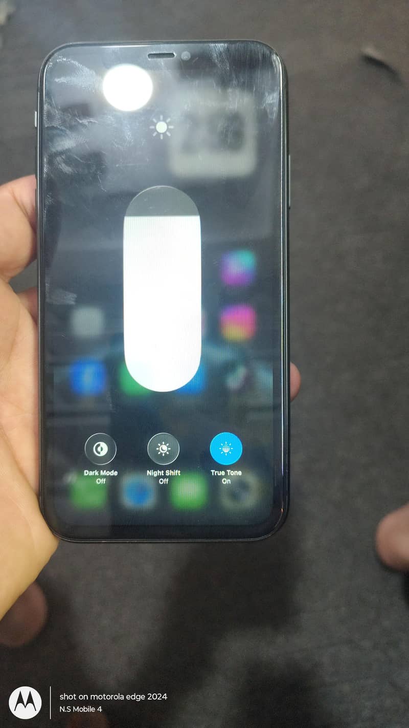Apple iPhone 11 6