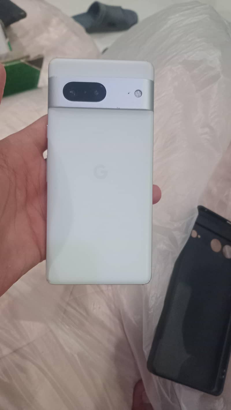 Google Pixel 7 5