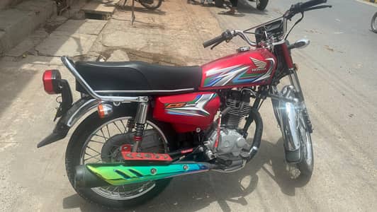 10/10 WELL MAINTAINED 125 FOR SELL