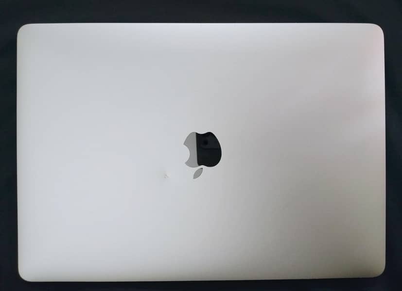 MACBOOK PRO 1