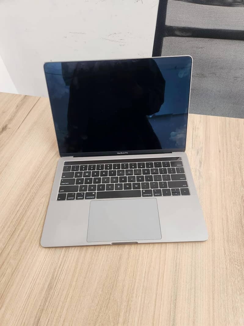 MACBOOK PRO 3