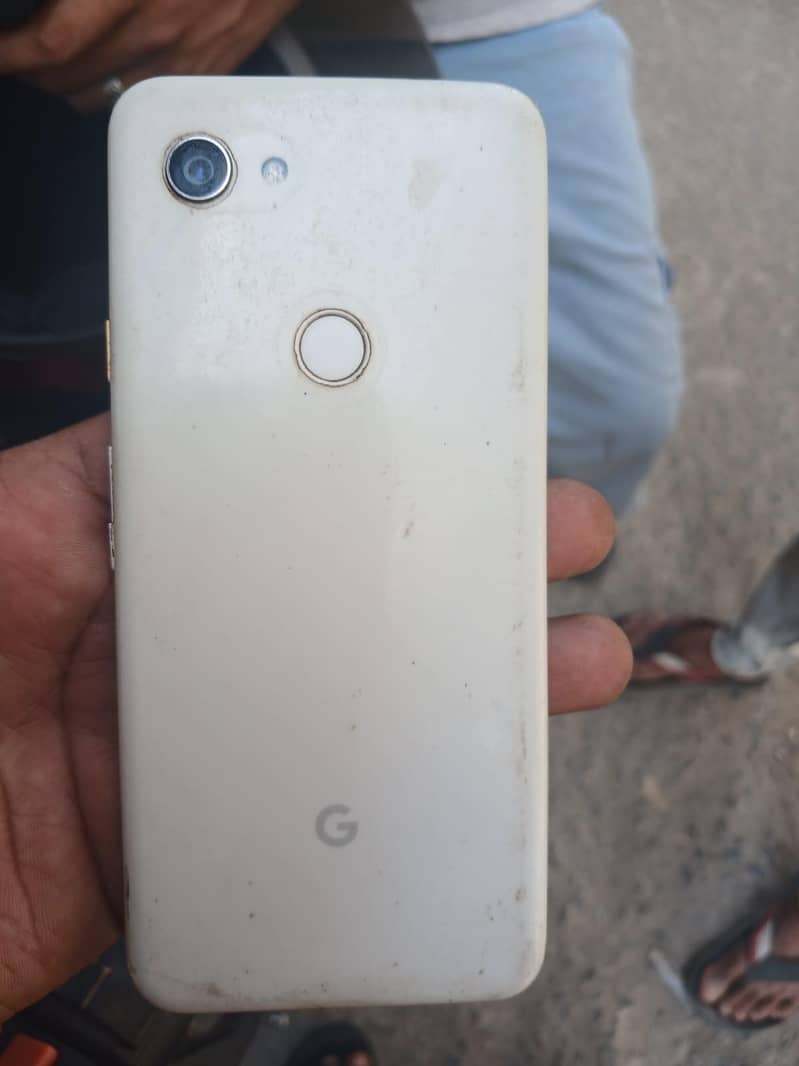 Google Pixel 3a 5