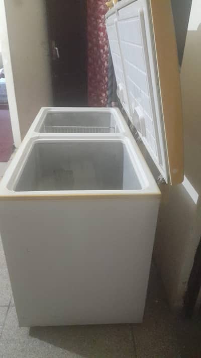 waves triplet deep freezer