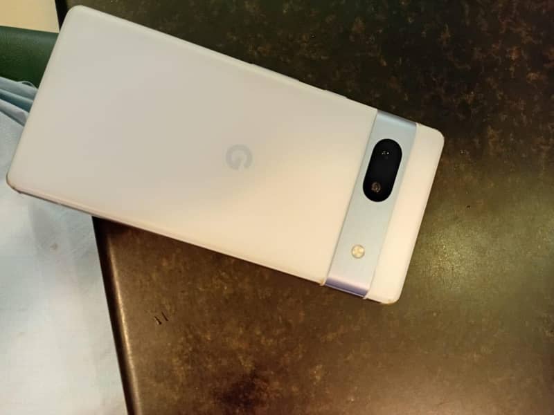 Google Pixel 7a 0