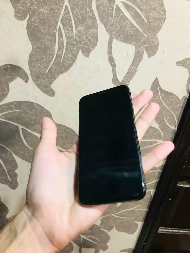 Apple iPhone X 2