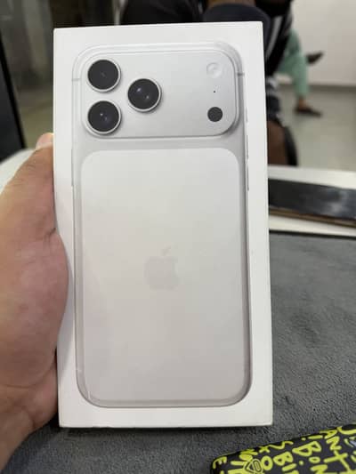 Iphone 17 pro jv
