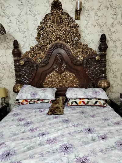 bed dressing table and deewan for sale