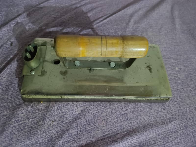 snooker table press 1