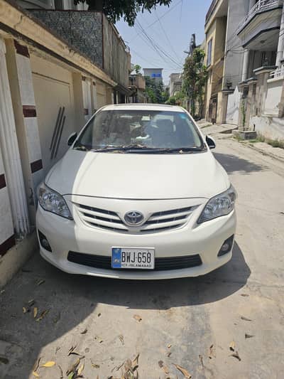 Toyota Corolla Altis 2012